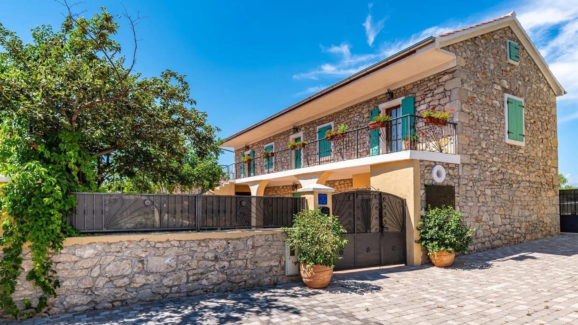 My Dalmatia - Villa Kadulja With Private Pool And Tennis Court Sveti Filip i Jakov 0*,