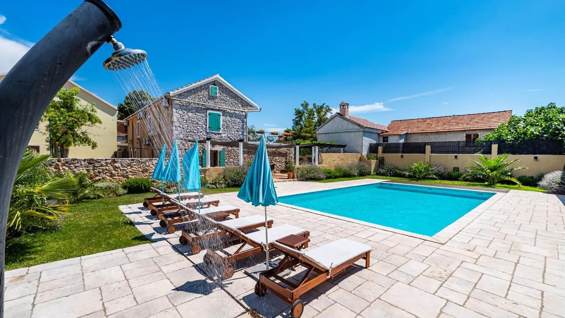My Dalmatia - Villa Kadulja With Private Pool And Tennis Court Sveti Filip i Jakov Croatia