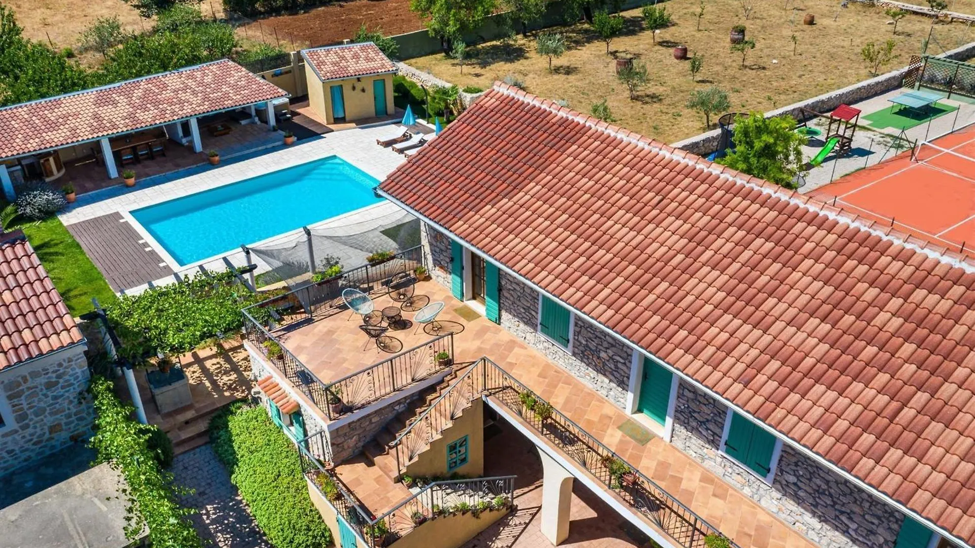 My Dalmatia - Villa Kadulja With Private Pool And Tennis Court Sveti Filip i Jakov Holiday home