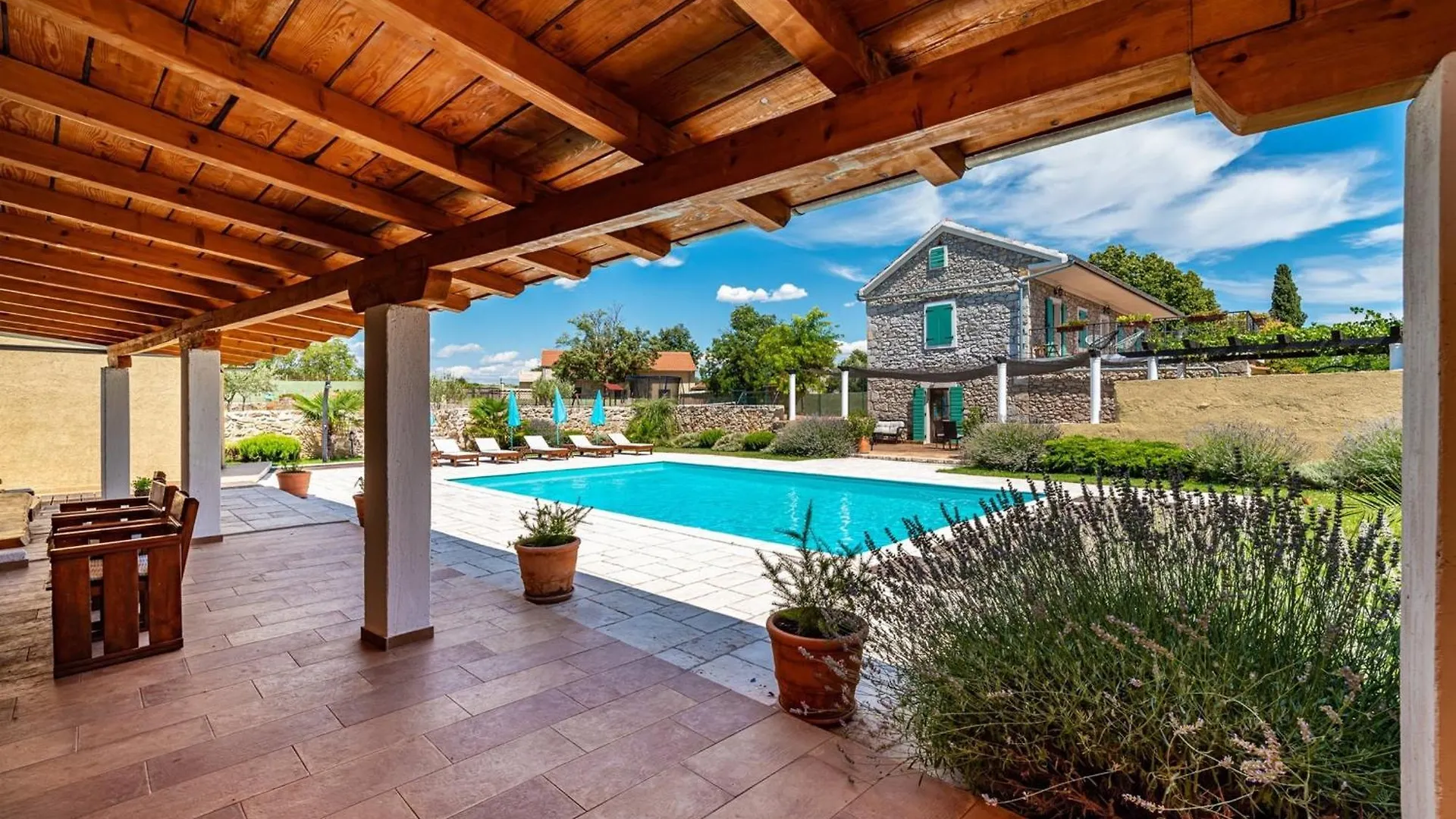 My Dalmatia - Villa Kadulja With Private Pool And Tennis Court Sveti Filip i Jakov Holiday home