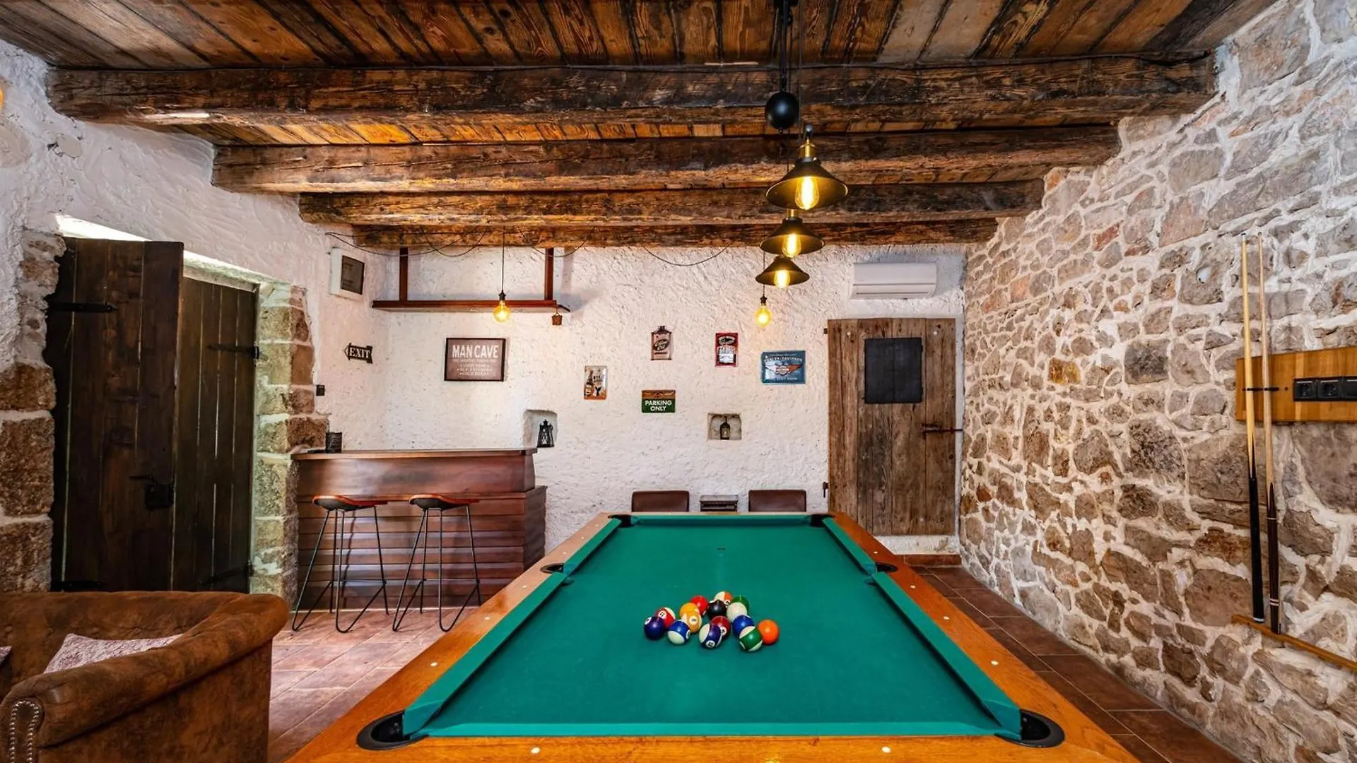 My Dalmatia - Villa Kadulja With Private Pool And Tennis Court Sveti Filip i Jakov 0*,  Croatia
